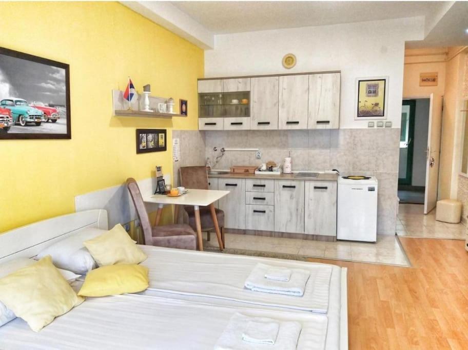 Yellow Diamond Ni Εξωτερικό φωτογραφία